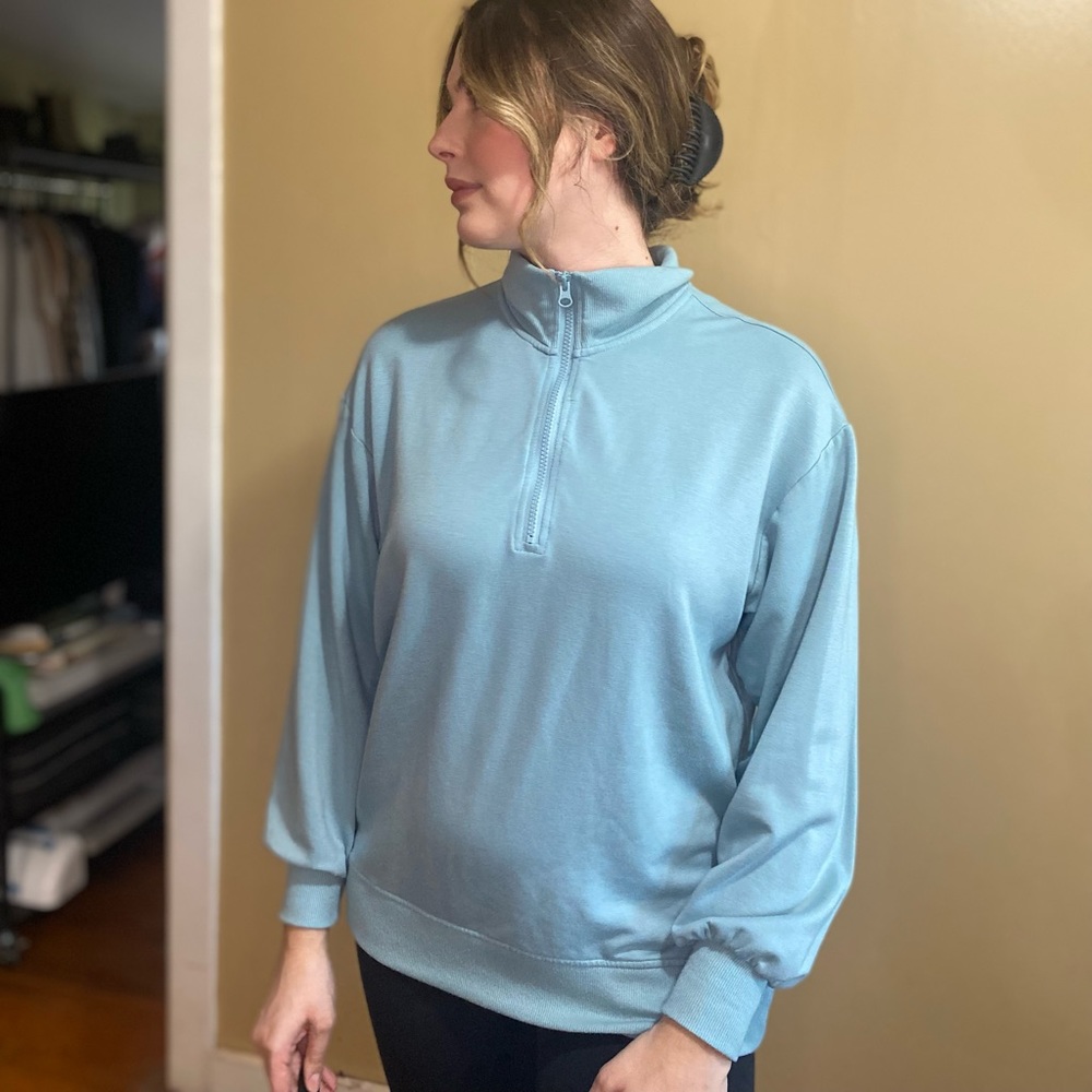 **SOLD** THREE DOTS Blue Half Zip